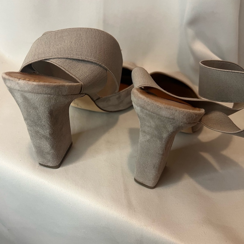 Franco Sarto Gray Suede Block Heel Pumps - Picture 6 of 9